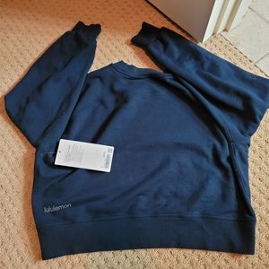 Lululemon perfectly Oversized crop crew